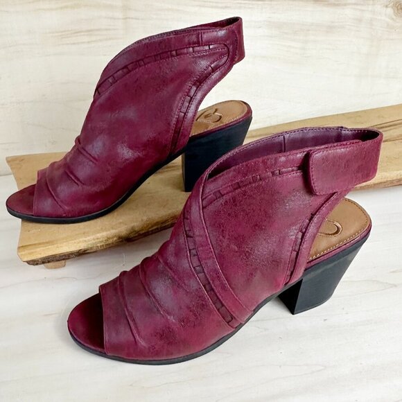 Madeline Red‎ Heeled Ruched Peep-Toe Bootie Sandals Open 10 Marvelous - Picture 1 of 8